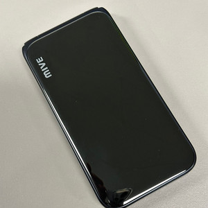 스타일 폴더 블랙색상 32기가 23년 4월개통 찍힘없이 깨끗한폰 11만에판매합니다