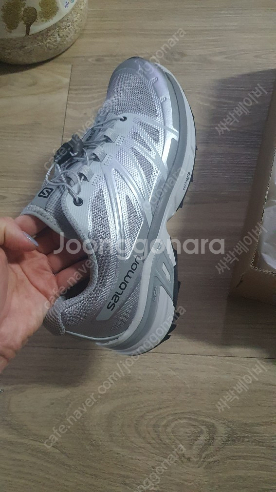 살로몬 xt 윙스 2 메탈릭 실버 240 사이즈--1