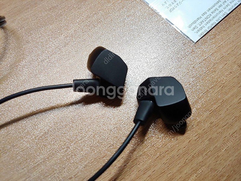 파이널 vr3000 이어폰 팝니다--1