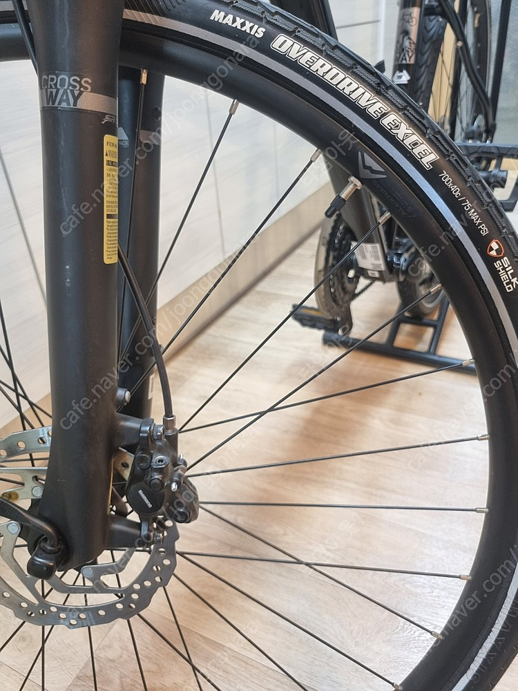 메리다 크로스웨이 300 MTB 하이브리드. S사이즈--8