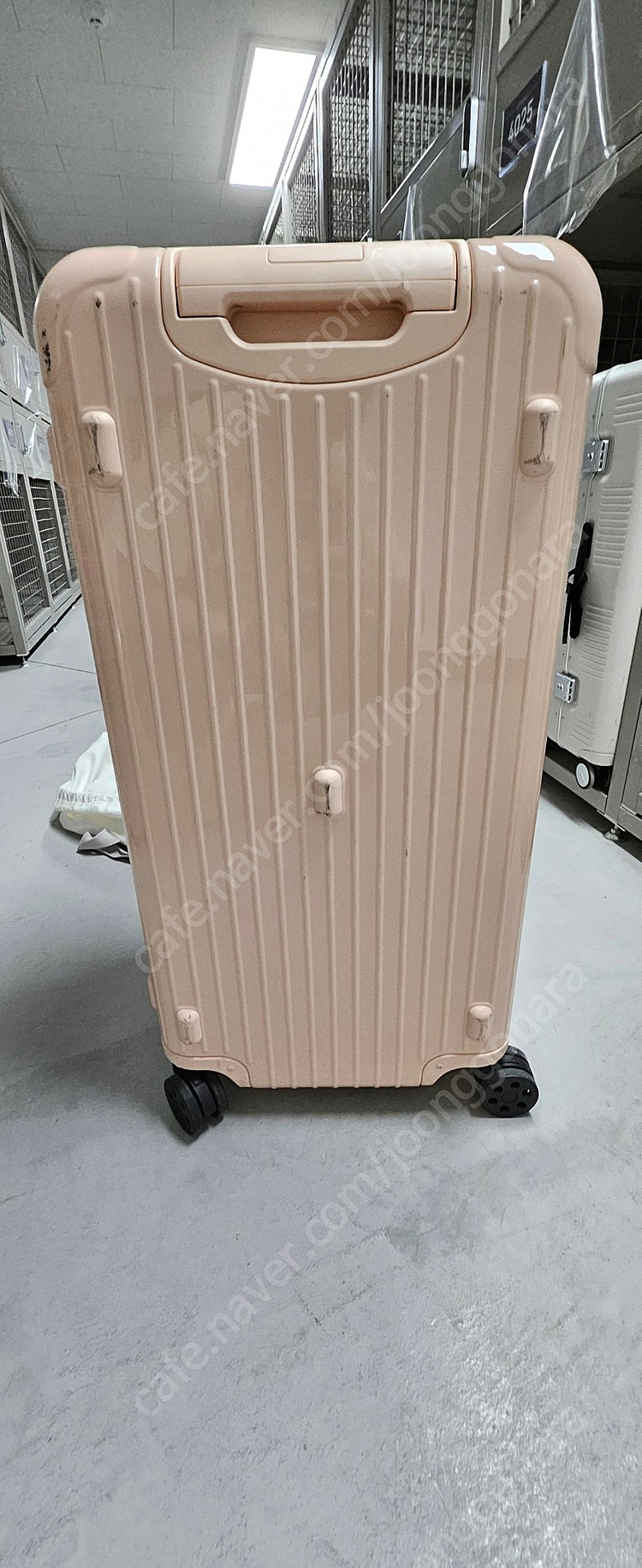 RIMOWA 리모와 에센셜 플러스 연분홍 이미지