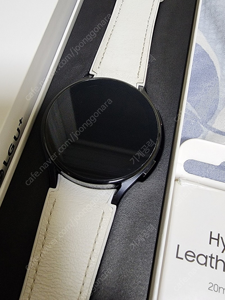 네고가능)갤럭시워치5 44mm LTE 블랙 팝니다.--1