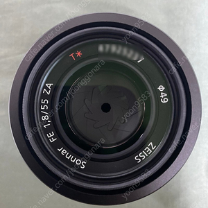 소니 55mm F1.8ZA 렌즈판매합니다.(보증