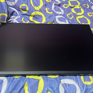 한성 27인치 QHD 144hz 게이밍모니터 판매합니다.