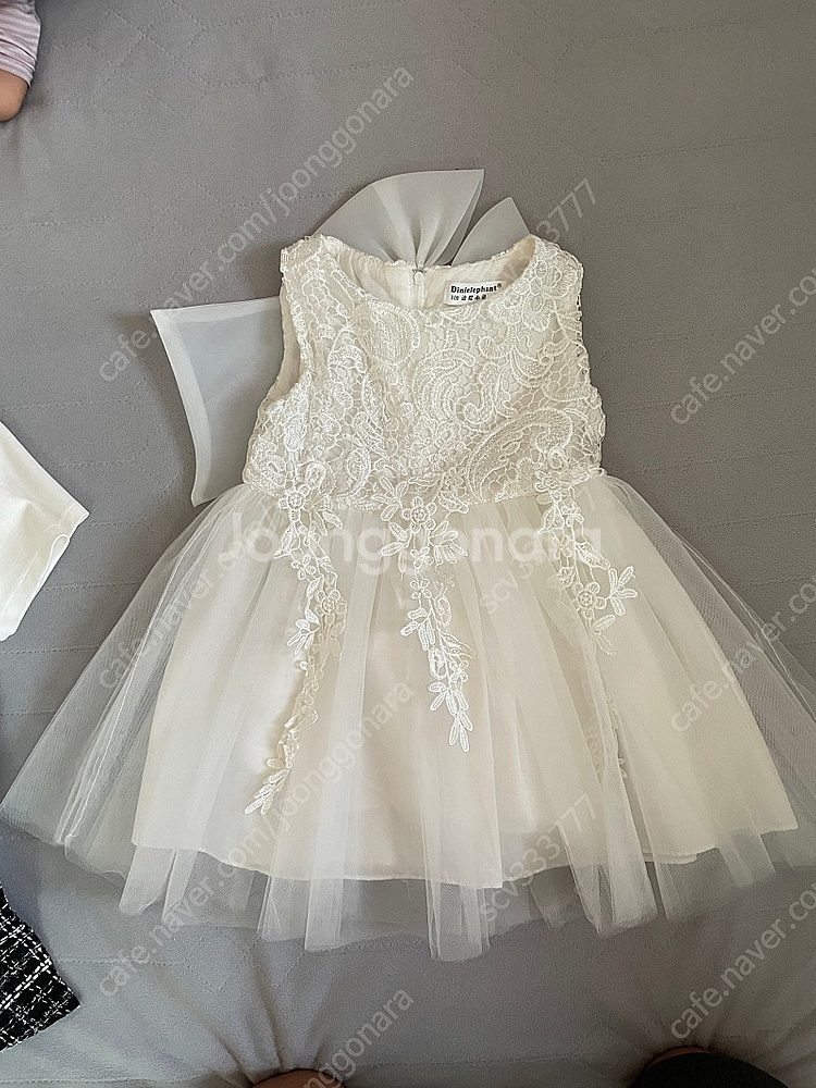 베네베네 원피스 팝니다. 3살4살5살 유아 옷 여아--5