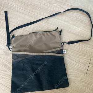 유니클로 헬리녹스 사코슈백