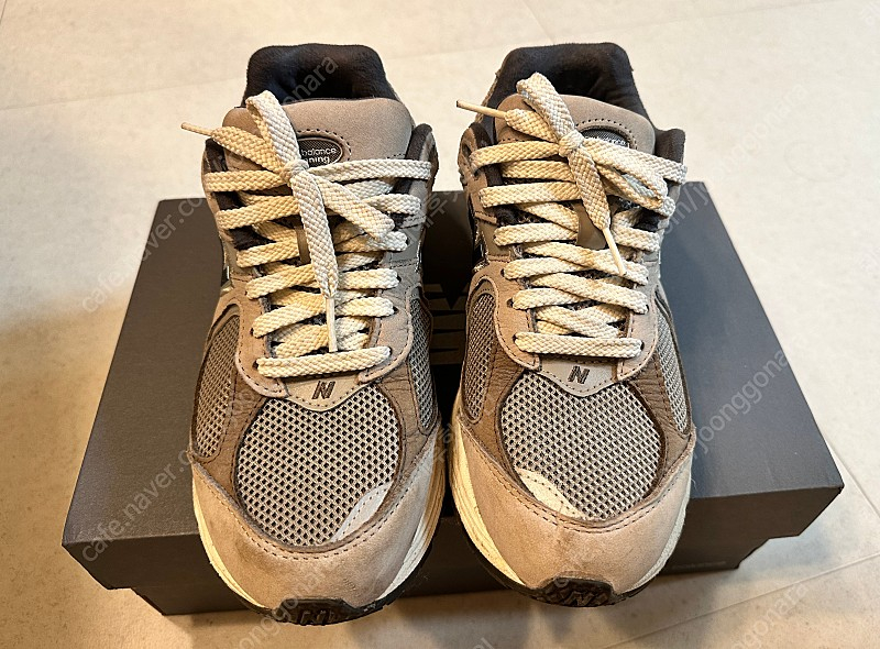 뉴발란스 2002 raw 웜 알파카--2