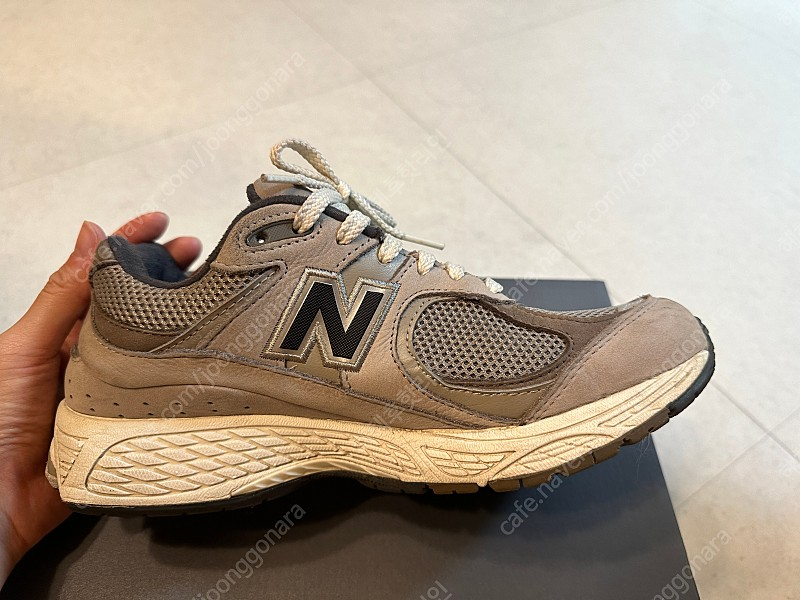 뉴발란스 2002 raw 웜 알파카--4