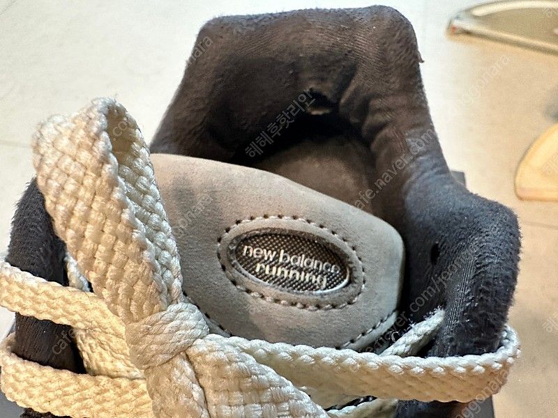 뉴발란스 2002 raw 웜 알파카--7