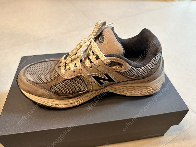 뉴발란스 2002 raw 웜 알파카--8