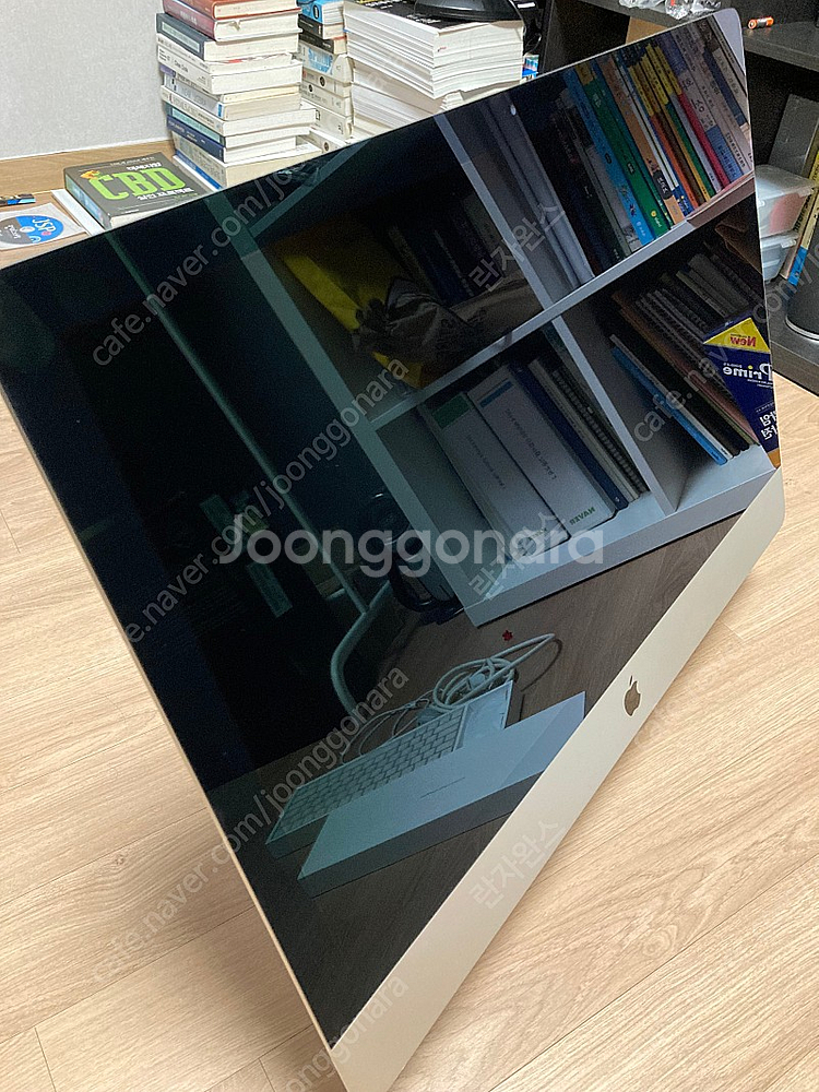 아이맥 2019 27인치 MRQY2KH/A 팝니다--0