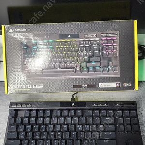 커세어 k70 tkl rgb 저소음적축 키보드 팝니다