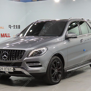 벤츠 M클래스 W166 2013년식 ML250 블루텍 4MATIC / 무사고 상태최상 / 최저가 도전합니다