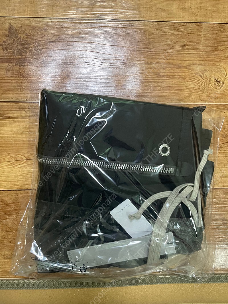 Palm Angels 의류 | HBX - 하입비스트가 엄선한 글로벌 패션\u0026라이프스타일, image size:800x1067