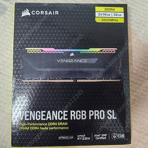 커세어 벤젠스 RGB PRO SL 32GB