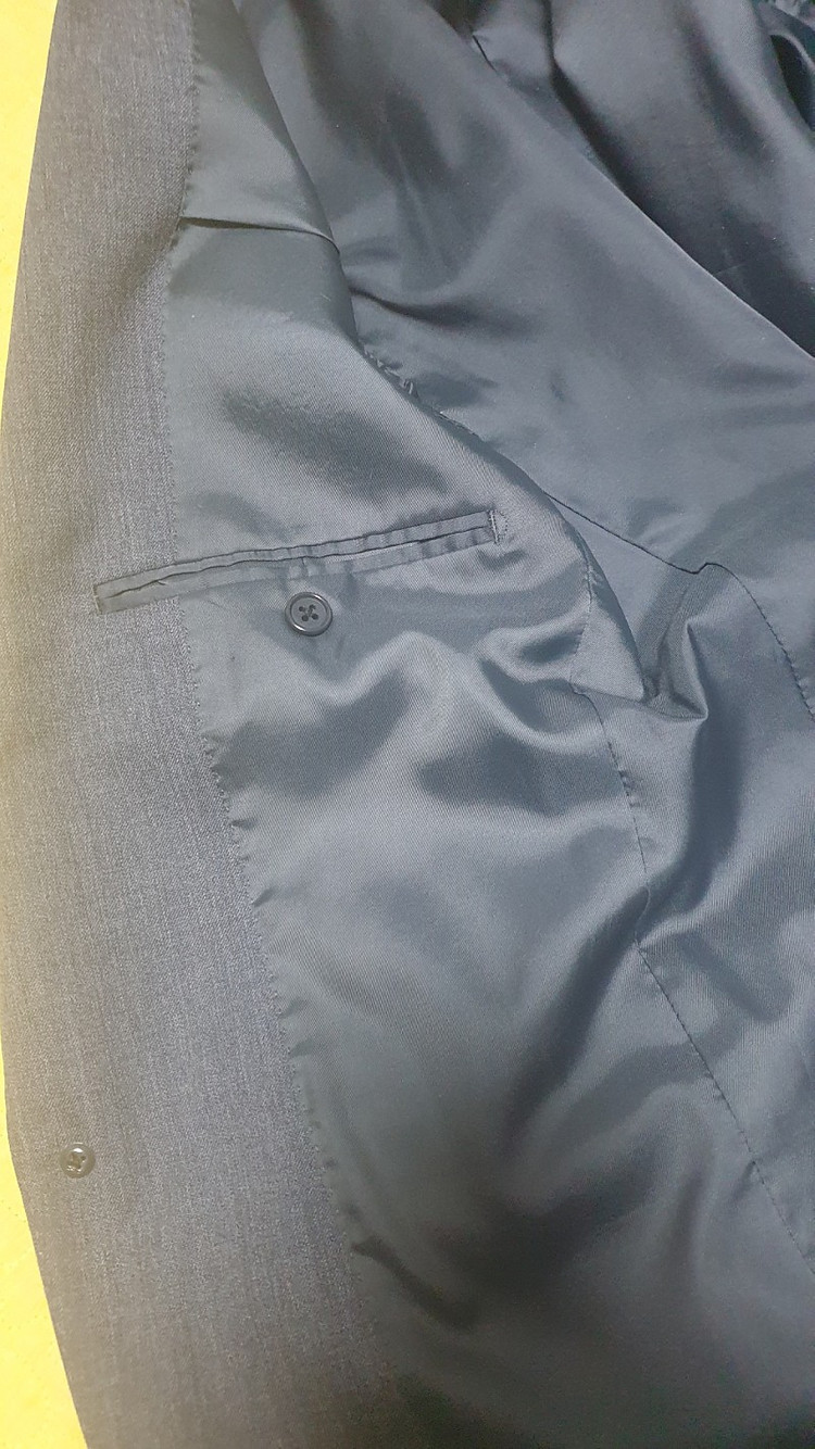 수트 95-100 일본여행 때 구입--7