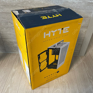 HYTE Revolt 3 화이트 ITX케이스 판매