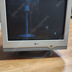 lg crt 모니터 100hz