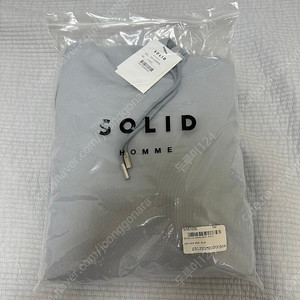 (새상품)솔리드옴므 백로고 후드티52 판매합니다.