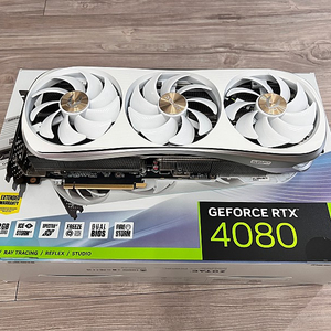 조탁 RTX 4080 화이트 판매합니다