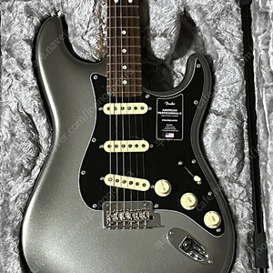 [신품] fender professional 2 stratocaster 일렉기타