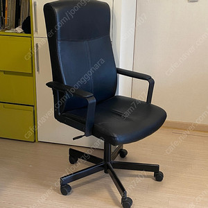 가죽 사무실 의자(부산, 차로 운반 가능)