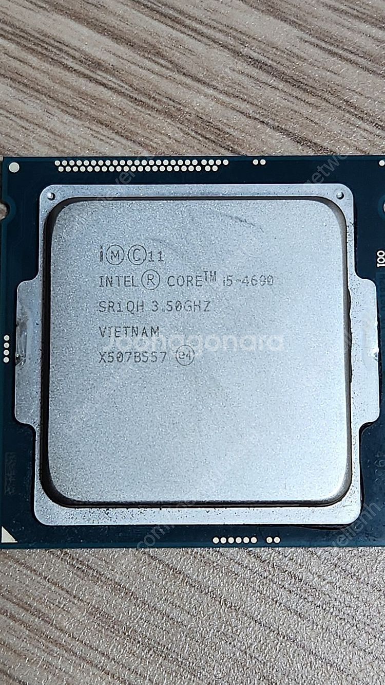 i5 4690 cpu + 기본쿨러 팝니다--1