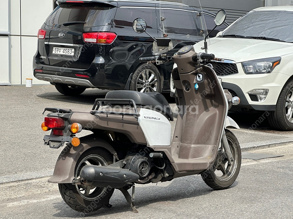 [판매] 혼다 벤리110 2017년형 짧은키로수 화이트컬러 판매합니다.--3