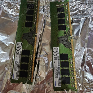 시금치 ddr4 16gb * 2 6.4만