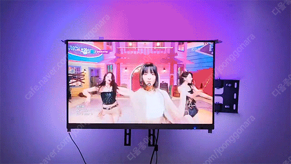 대륙산 필립스 휴 LED 그라디언트 스트립 32인치 모...--0