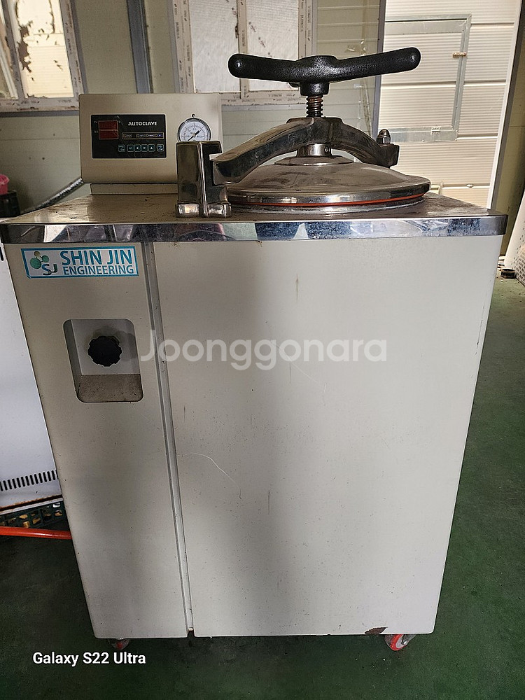 살균기(오토클레이브)60L.--0