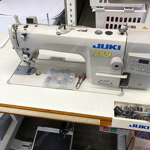 쥬키 JUKI DDL-8700B-7 본봉 공업용미싱