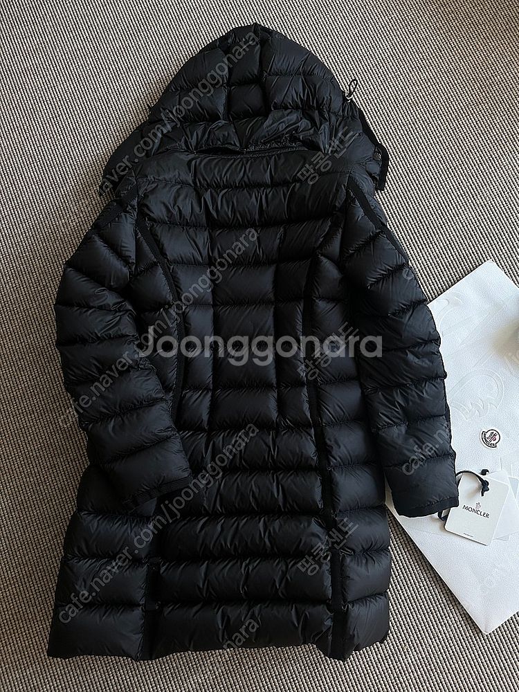 몽클레어 헤르민패딩--8