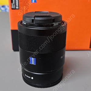 소니 FE55 F1.8 자이스 렌즈