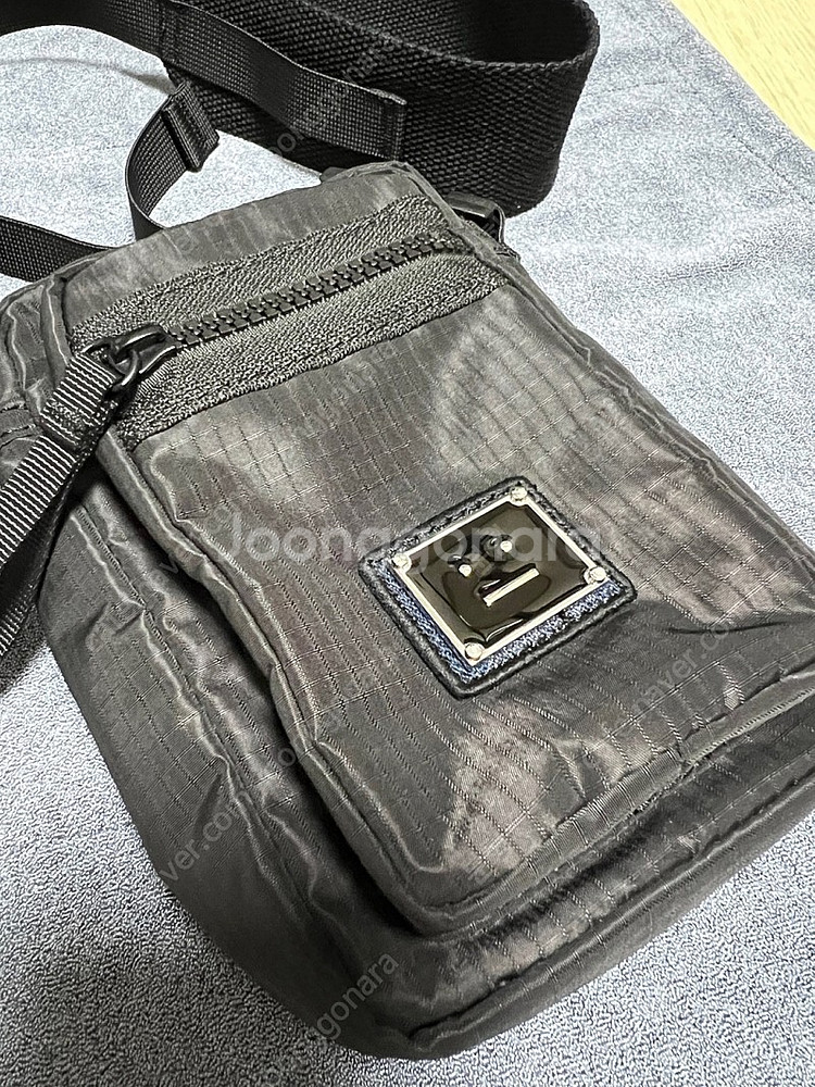 아크네 스튜디오 이모지 미니백 포켓백--2