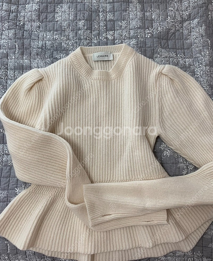 르메르 정려원 화이트 나트--4