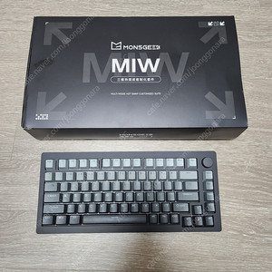 몬스긱 M1W 블랙 아이스크림 핑크축 판매합니다.