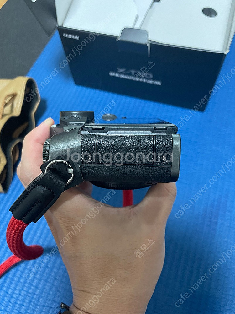 후지필름 x-t30 xf18-55렌즈킷 팝니다--6