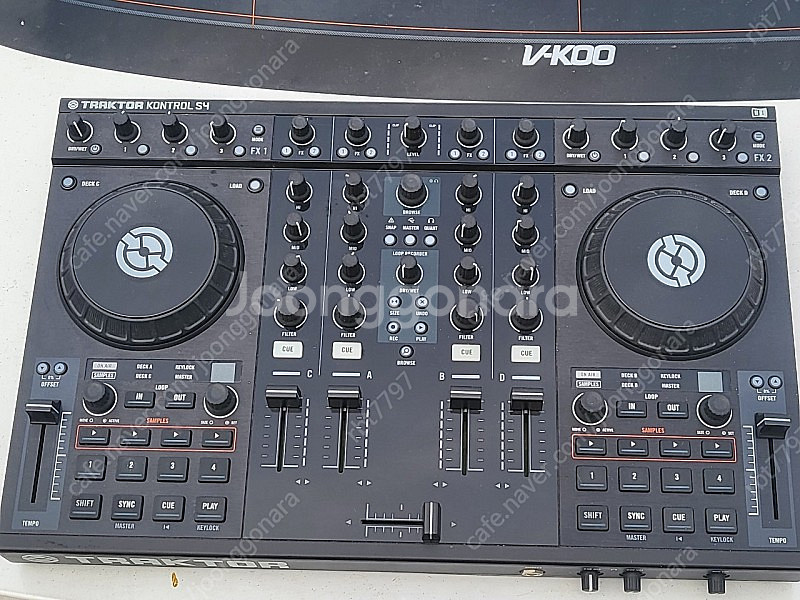 DJ장비 트랙터 컨트롤 S4 mark1--0