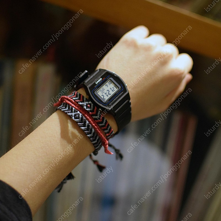 [판매] 카시오 앨리오 시계(casio W202-1AV)--3