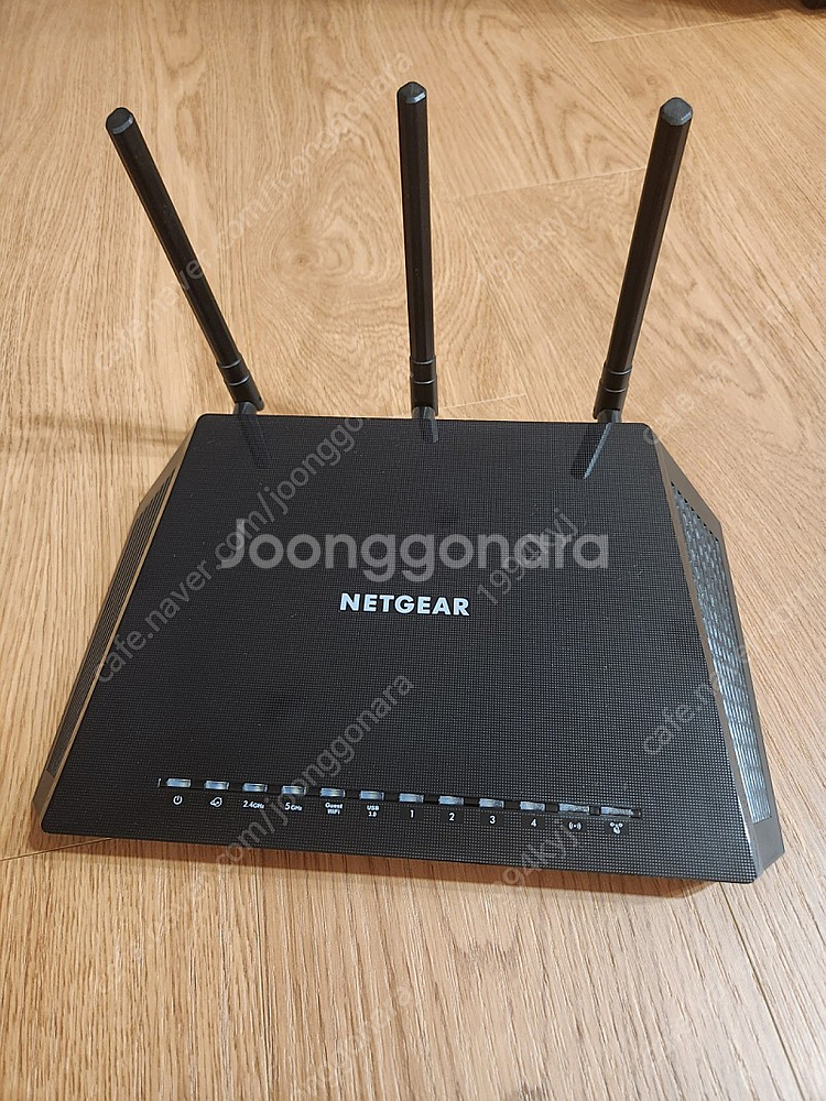 인터넷 공유기 넷기어 R6700 AC1750--1