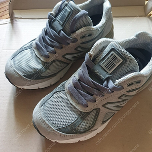 뉴발란스 New balance 990v4 그레이 220