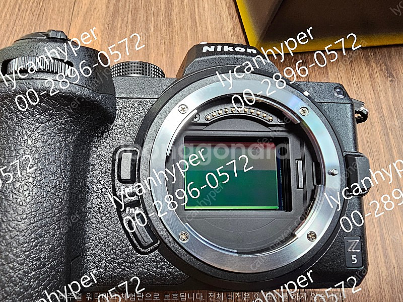 니콘 정품 nikon Z5 신동급 바디 팝니다 (무상기...--0