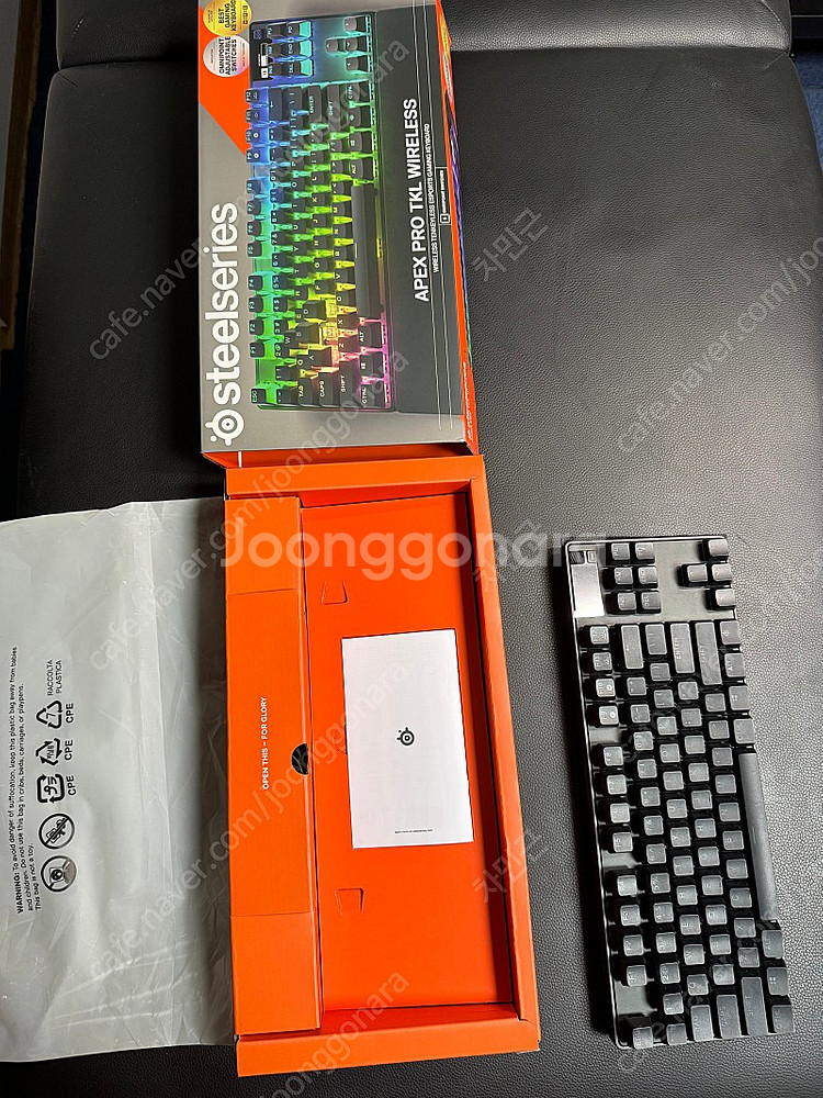 에이펙스 프로 tkl 무선 (2023)판매합니다--1