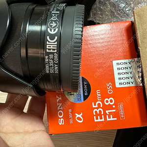 sony e35mm f1.8 렌즈