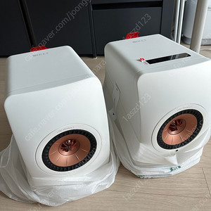 kef ls 50 w2 화이트 (23.07 구매)