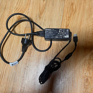 택배비포함 레노버 충전기 20V 2.25A