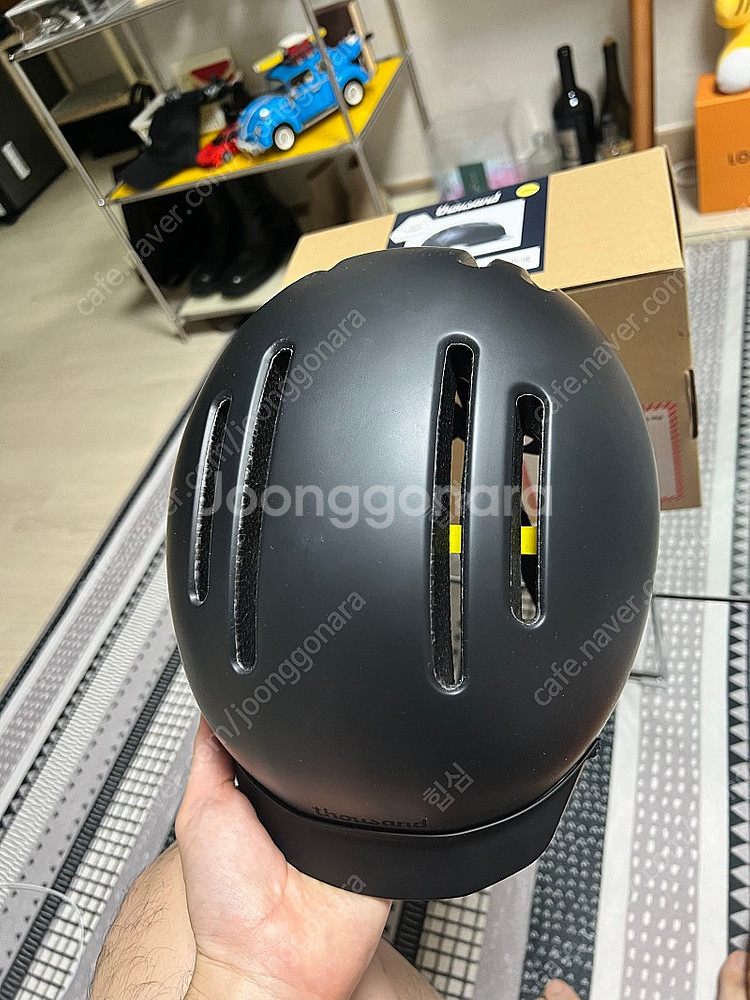 따우전드 챕터 레이서 블랙 m 판매--1