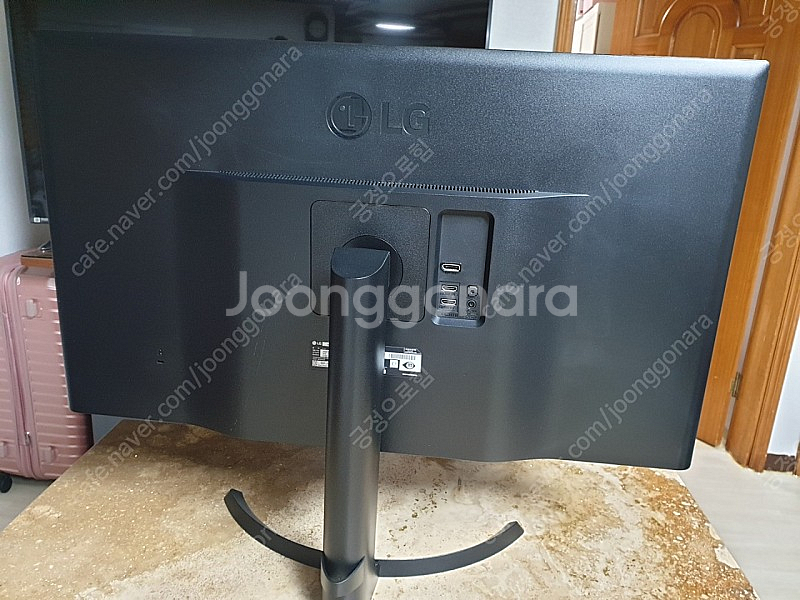 LG 32UD59 4k모니터--1