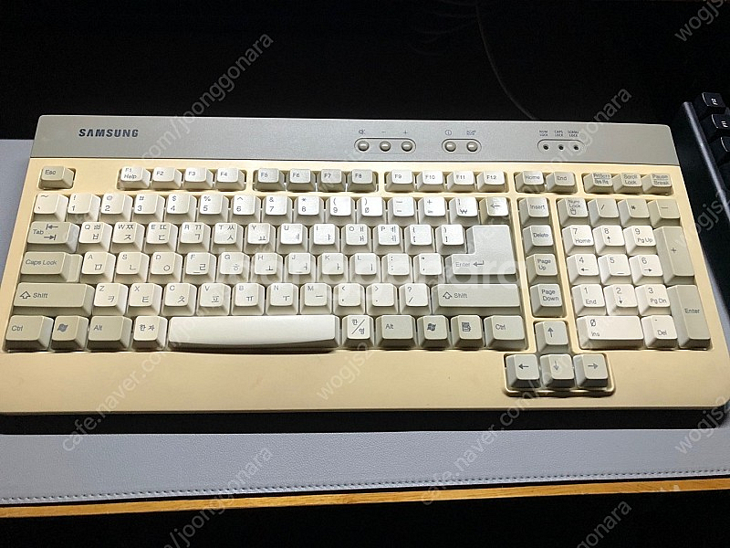 Samsung keyboard K652VL 삼성--4